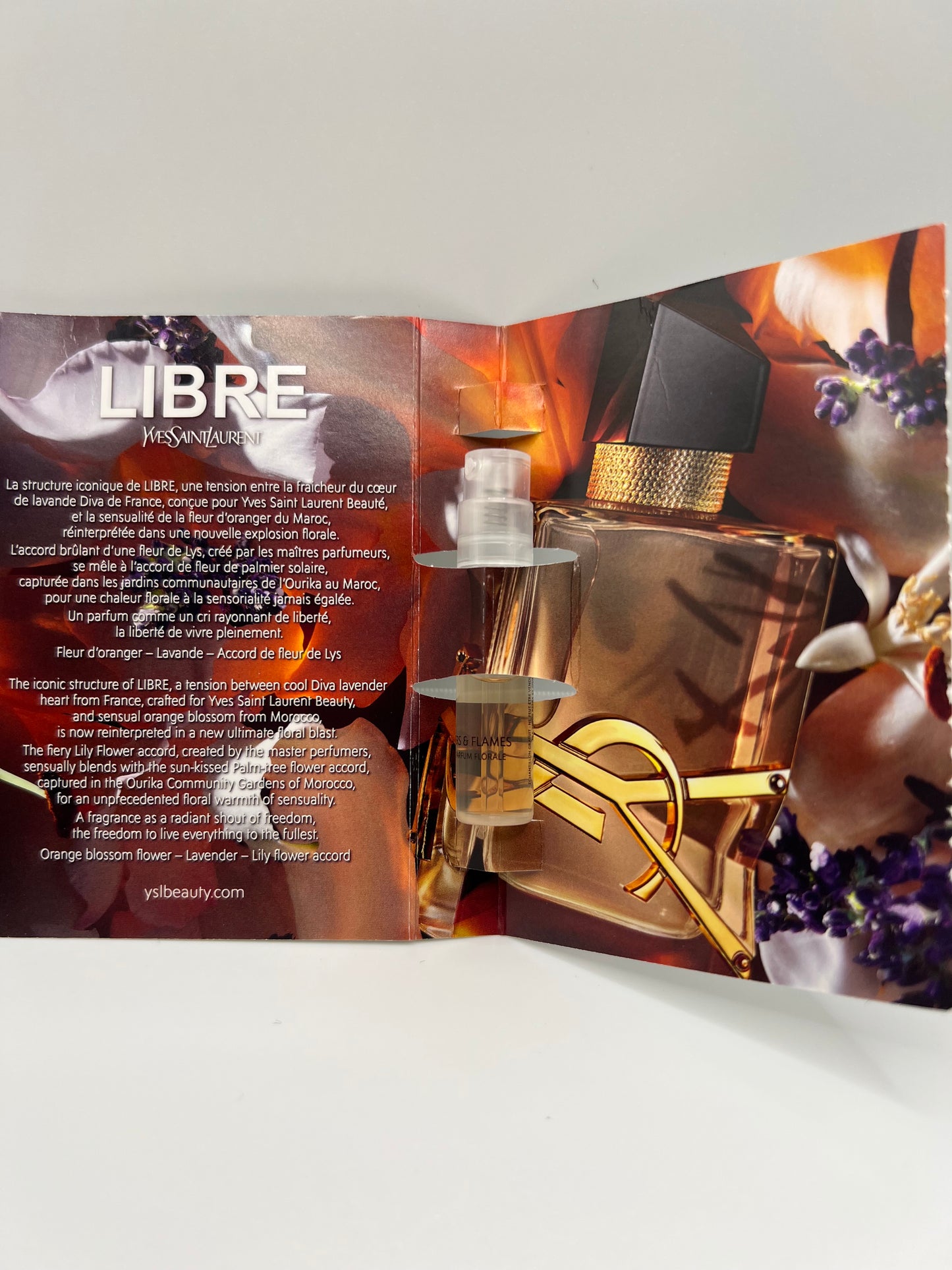 Echantillon libre eau de parfum florale